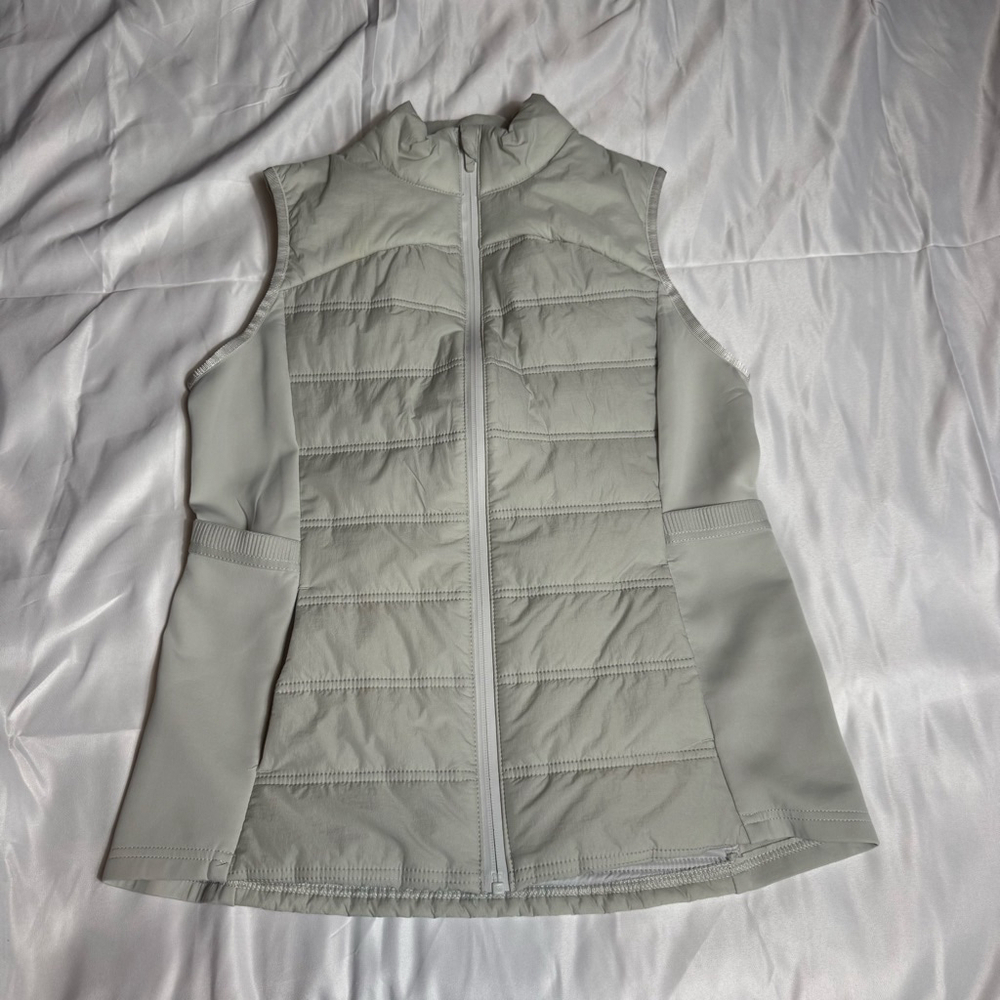 Women's Avia Grey Puffer Vest M